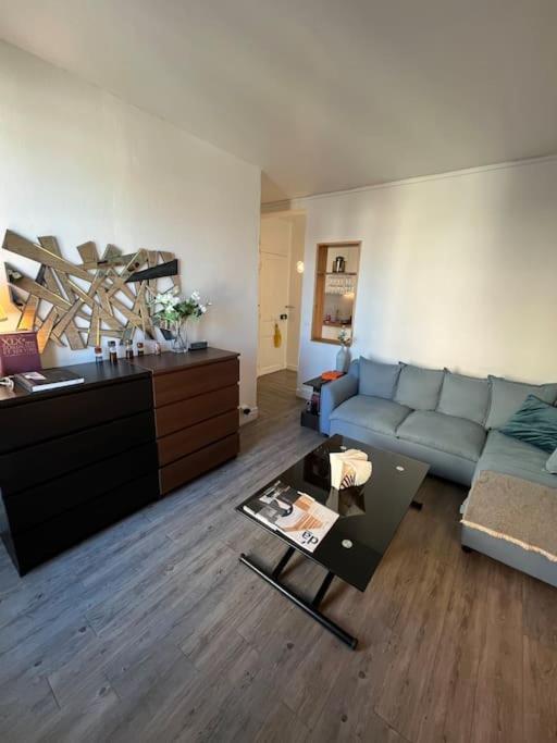 Paris Flat Apartment *